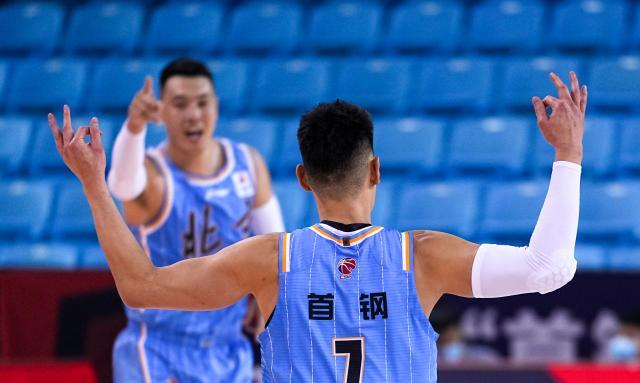 开云网页版-时隔504天林书豪再登CBA赛场！回归首秀先抑后扬