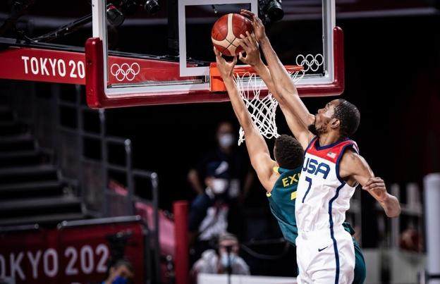 开云官网-强硬防守再为美国兜底 梦之队距离卫冕仅差一场